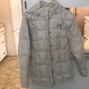 Women’s north face coat